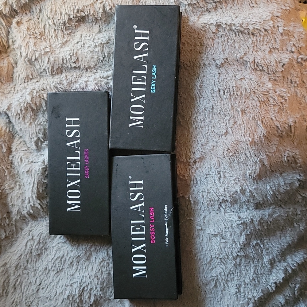 🌷$35 Bundle Items Moxie Lash Sexy, Sassy, and Bossy Magnetic Lashes